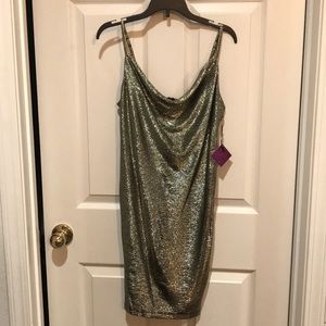 Forever 21 Party Dress size S Black/Gold color.